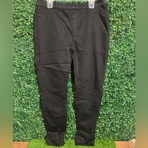 Judy Blue Skinny Fit Black Jeans - with lots of stretch and stretchy waistband!!